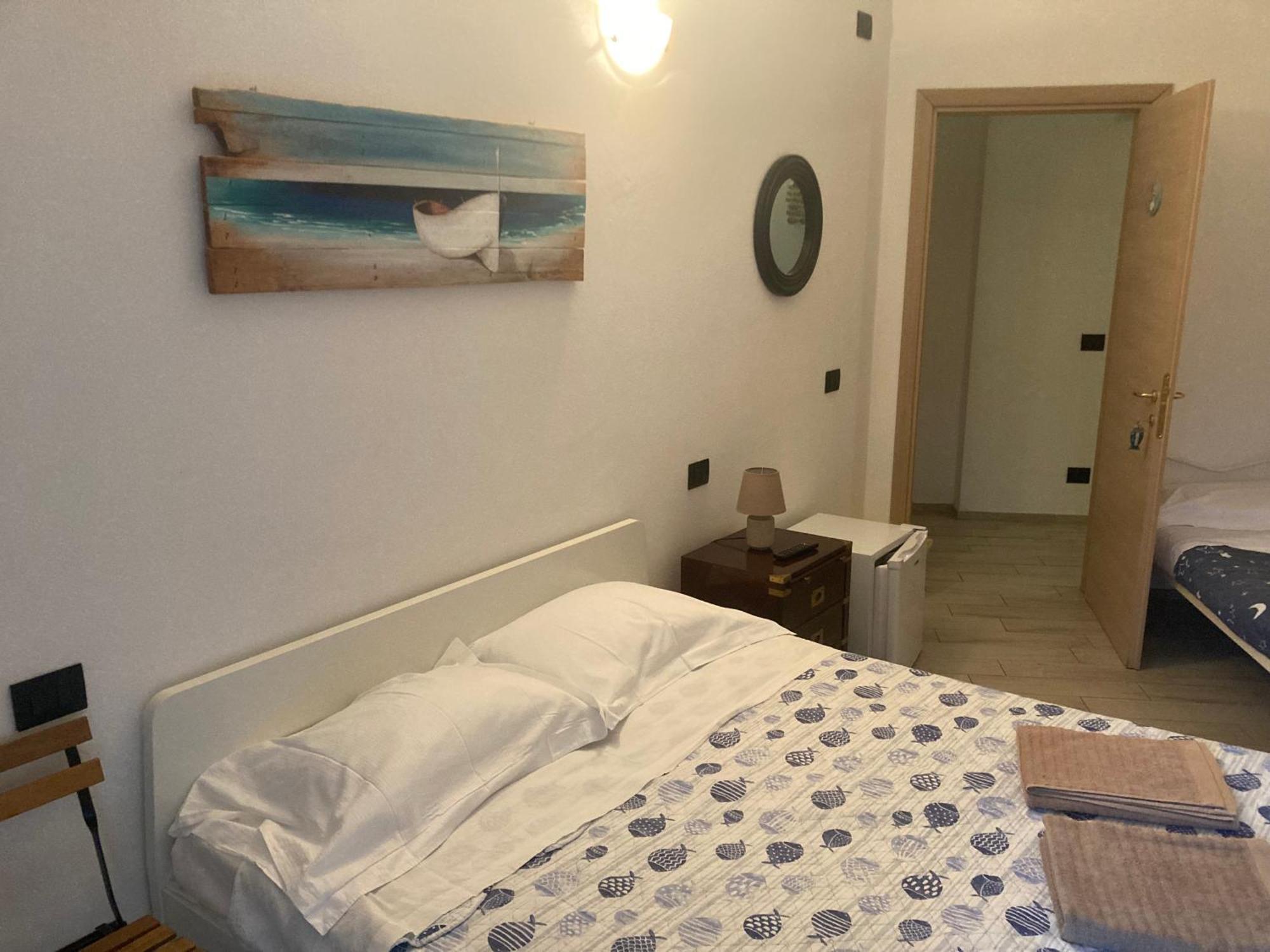 Guest House Berzefi Берджеджи Екстериор снимка