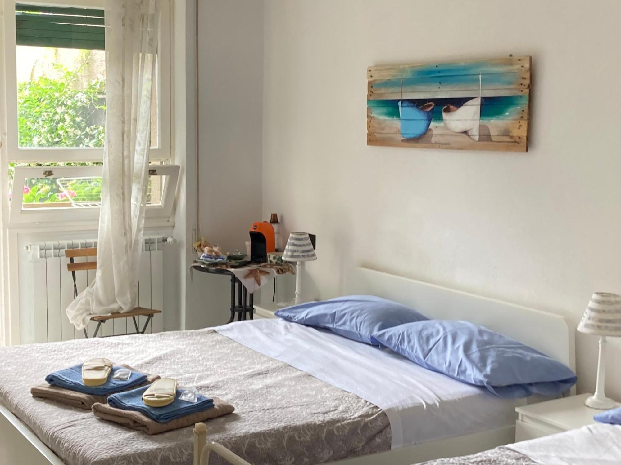 Guest House Berzefi Берджеджи Екстериор снимка