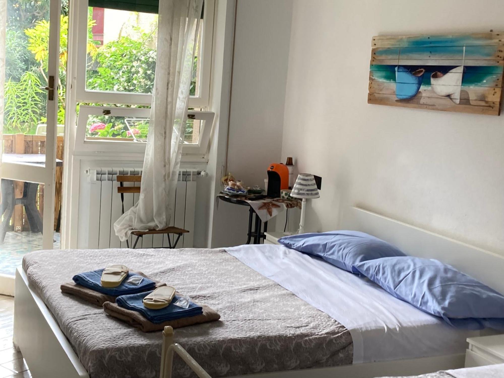 Guest House Berzefi Берджеджи Екстериор снимка