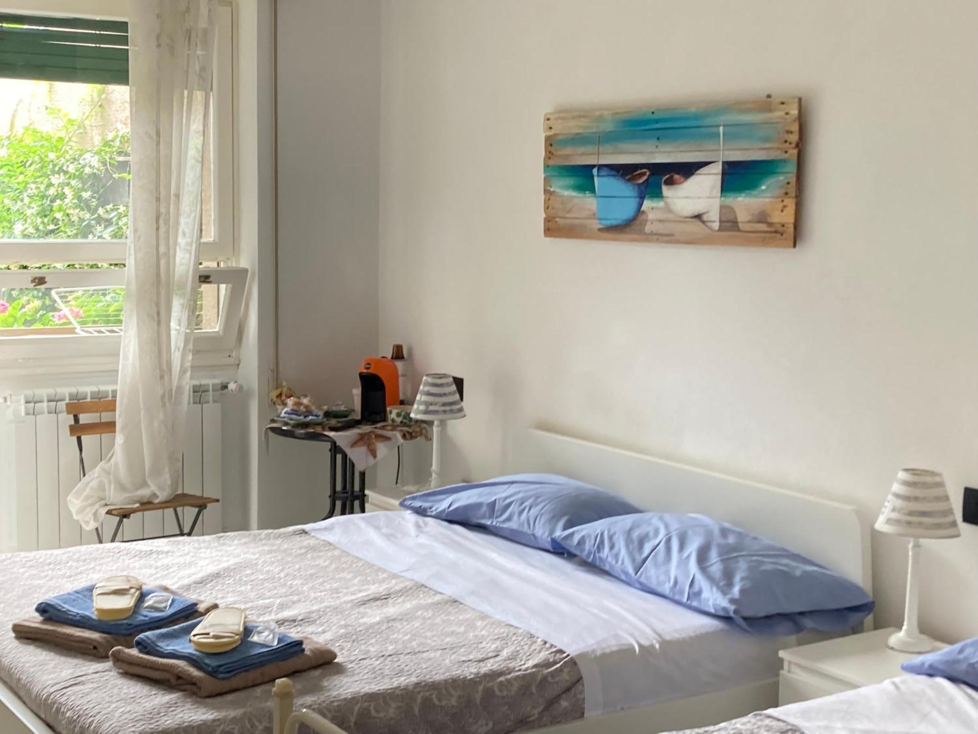 Guest House Berzefi Берджеджи Екстериор снимка